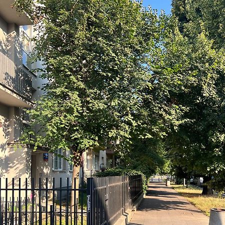 Mieszkanie Na Saskiej Kepie Warsaw Luaran gambar